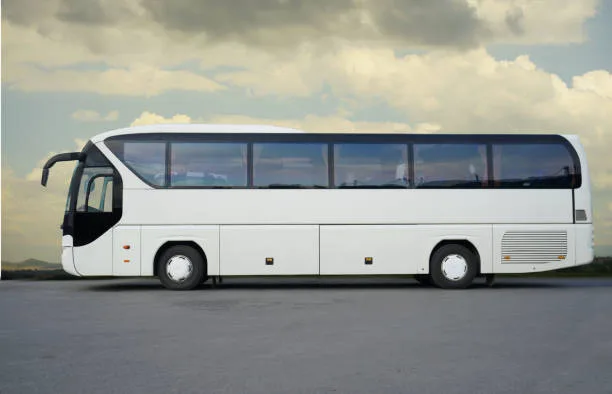 Best Airport Transfer Options for Large Groups in Maine 1 featured image charter bus B10