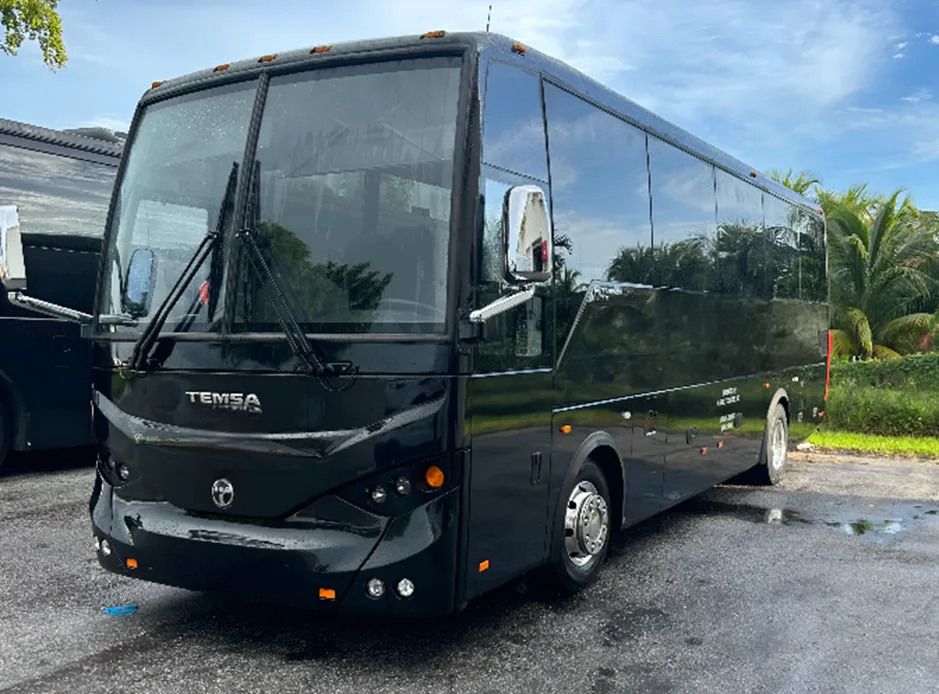 College Campus Tours in Maine and New England: Why Families Love Charter Buses 1 Charter Bus