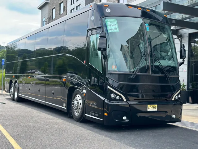 charter bus maine